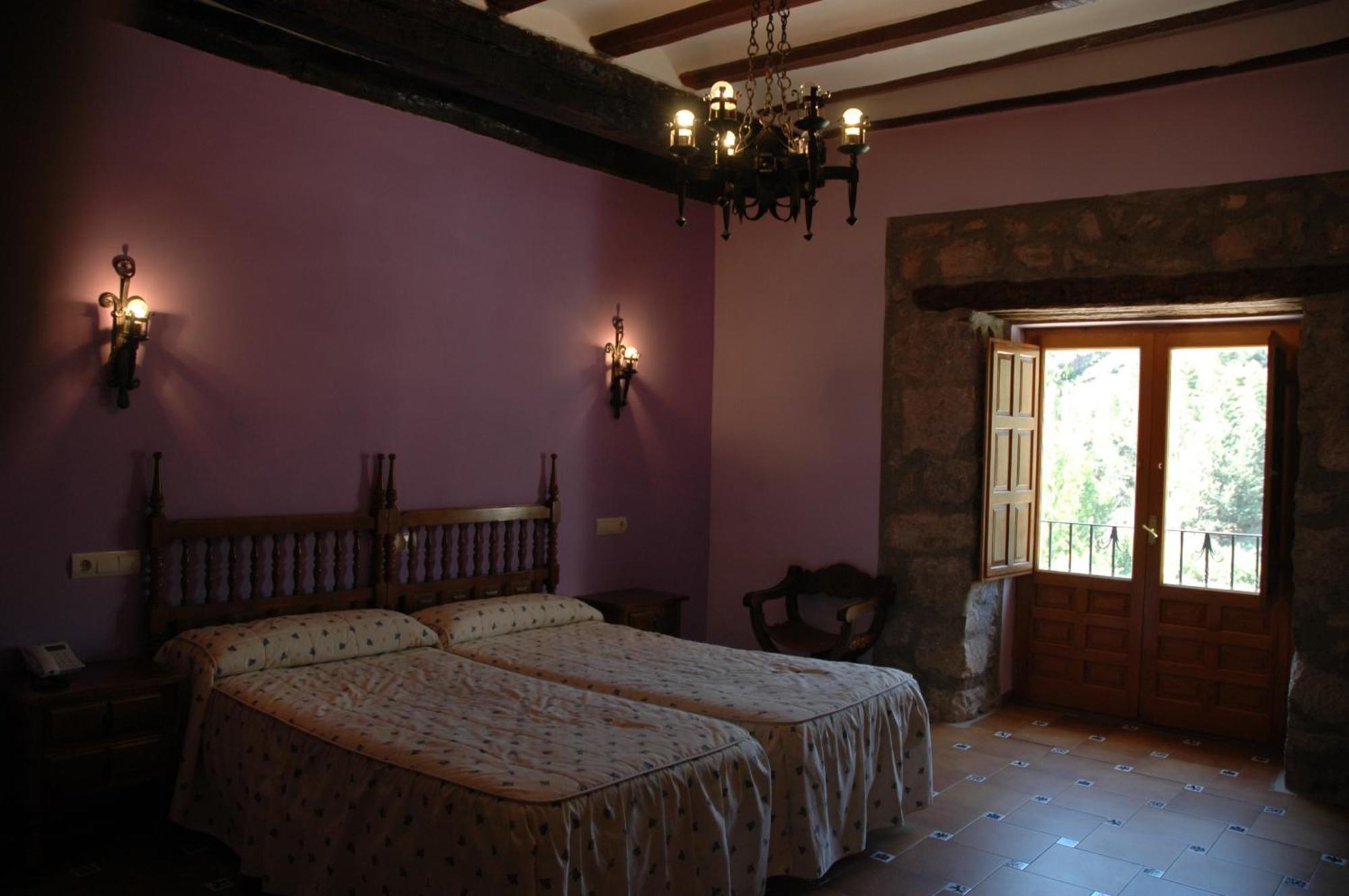 Hotel Arabia อัลบาร์ราซิน ภายนอก รูปภาพ
